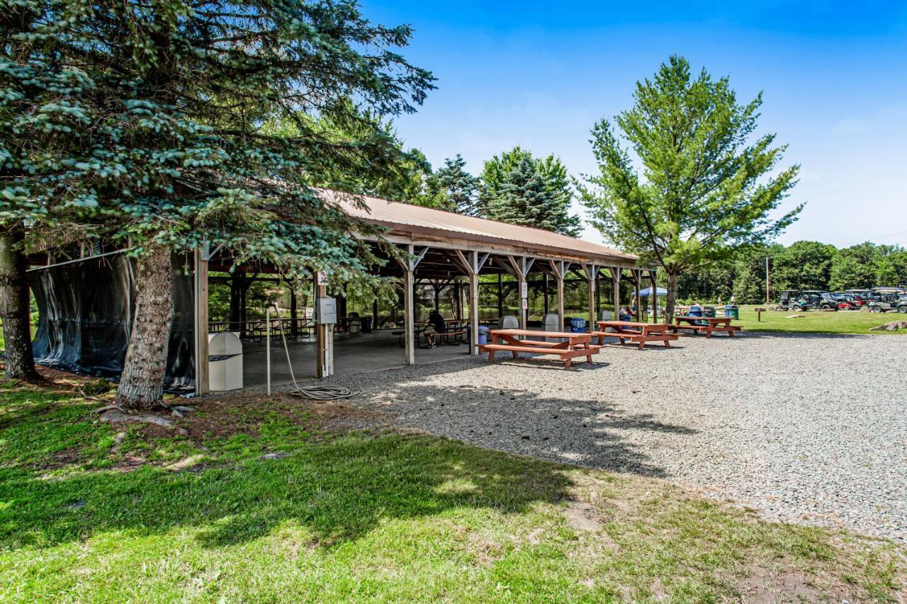 Friendship Lodge Pocono Lake 外观 照片