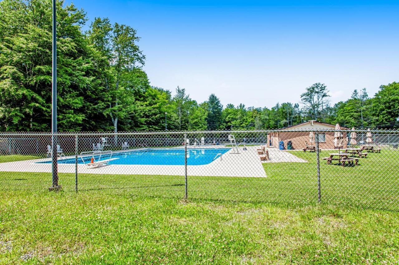 Friendship Lodge Pocono Lake 外观 照片
